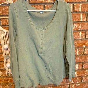 Old Navy Button Up Henley Size L